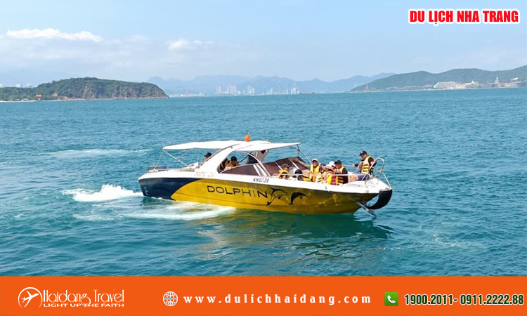 Giá tour cano ra 4 đảo Nha Trang