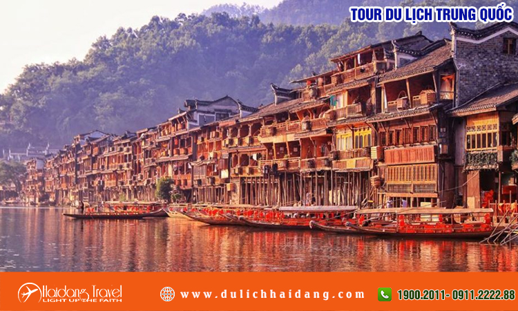 Tour Trung Quốc Trương Gia Giới - Phượng Hoàng Cổ Trấn - Phù Dung Trấn 6N5D