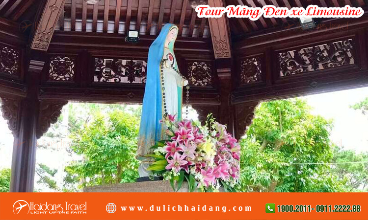 Tour Măng Đen xe limousine 